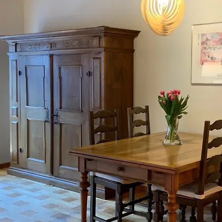 Old Town Loft & Location In 아파트